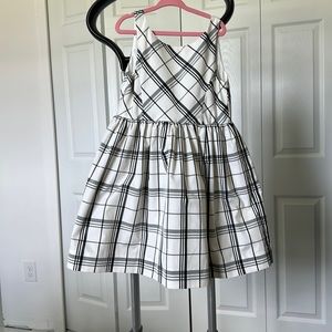 Like new , just tag removed and never was wear